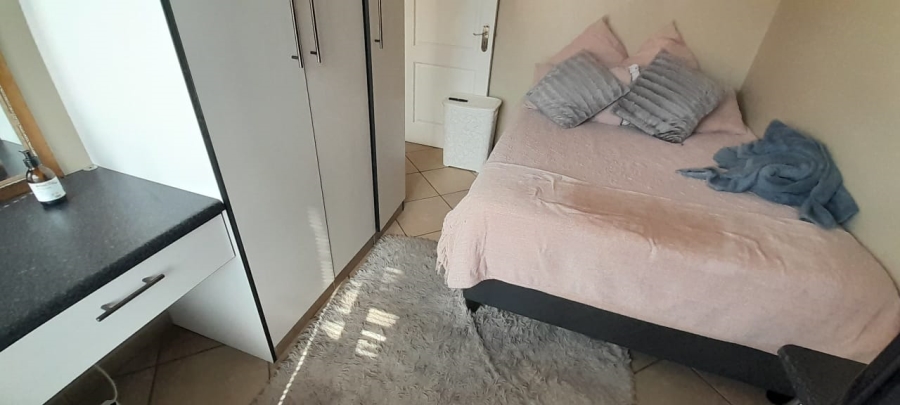 2 Bedroom Property for Sale in Potchefstroom South North West